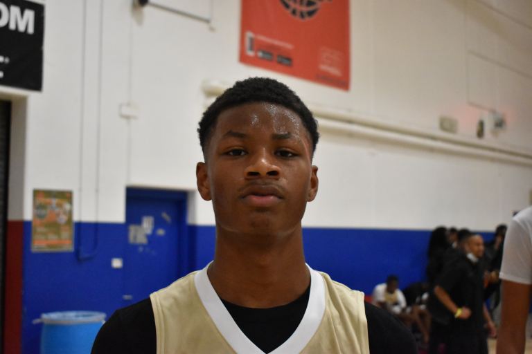 Xavier Savage
