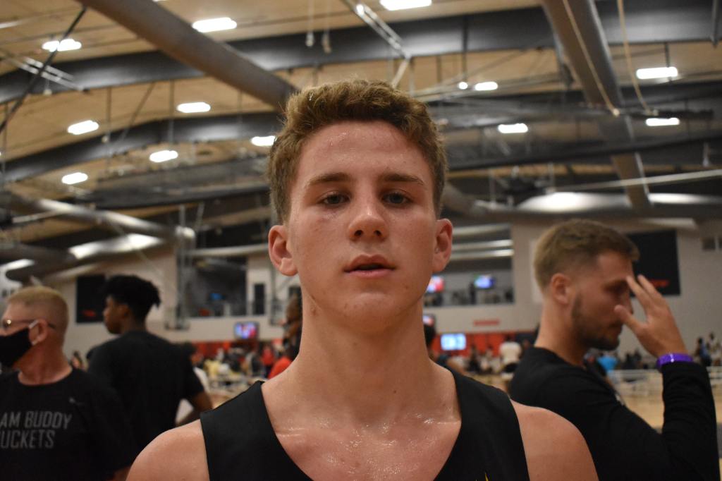 The Circuit League: 17U Standouts from Friday