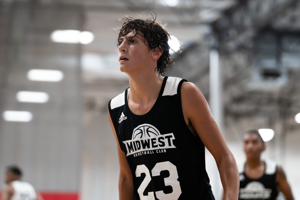 Team Flyght World: 2022 Guards to Watch