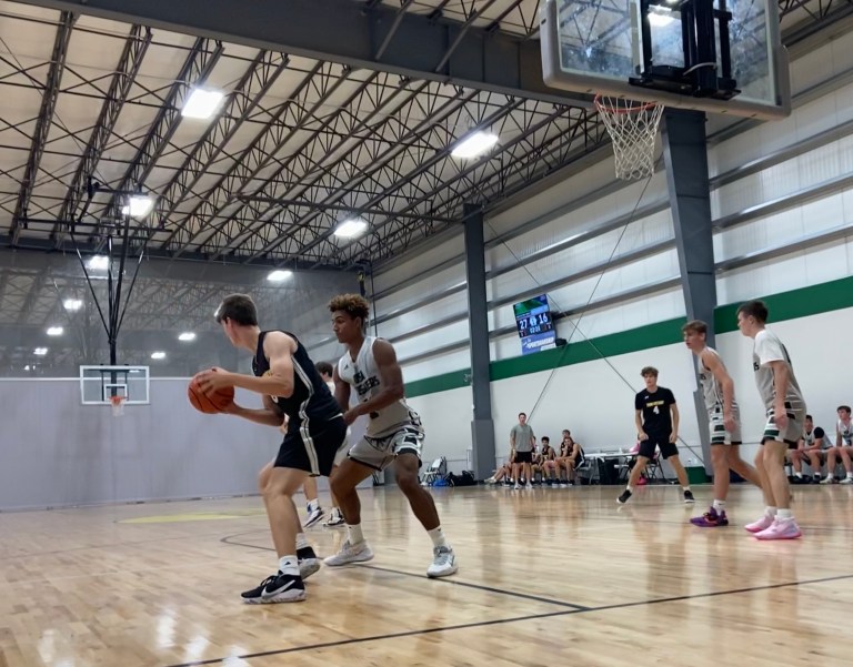 Taveon Thompson