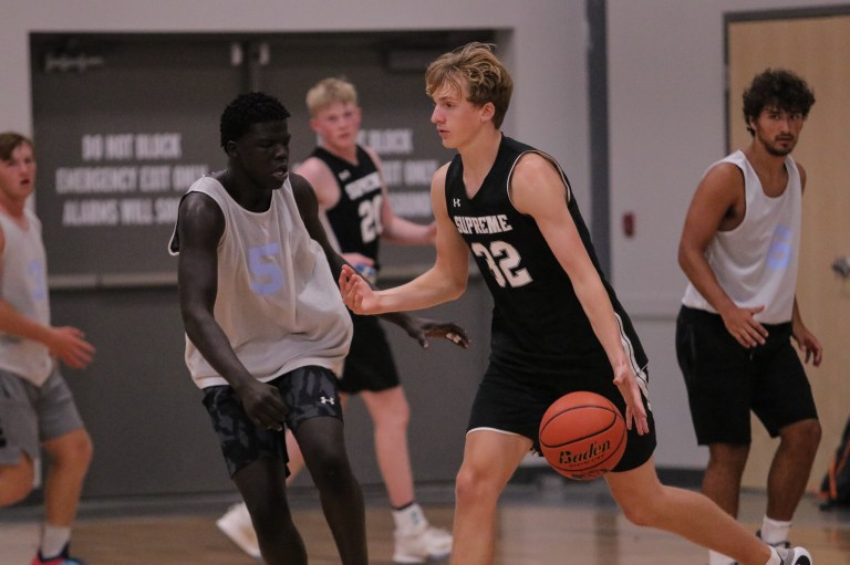 Top Uncommitted 2022 Prospects: Wings &amp; Forwards