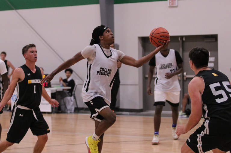 Prep Hoops Circuit: Top 2021 Illinois Slashers Pt 2