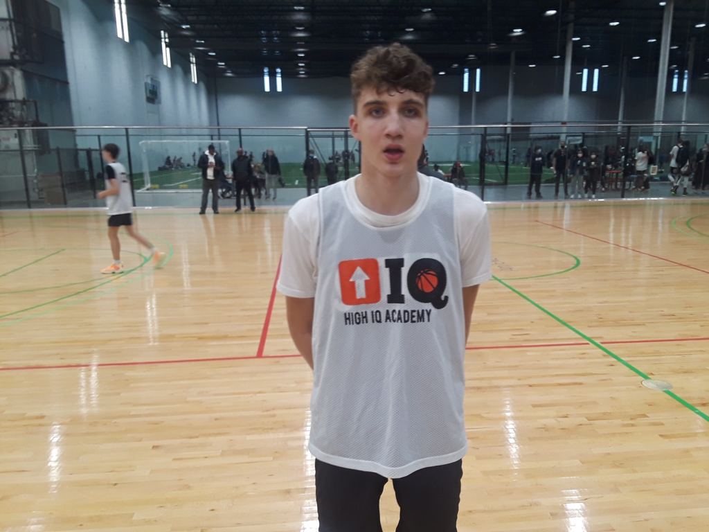 2022 Wing Stock Risers
