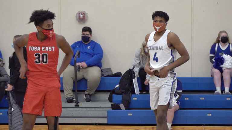Highlights: Tosa East Knocks Off Brookfield Central