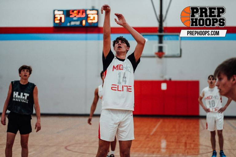 Grassroots Team Spotlight: Mid Mo Elite 17U