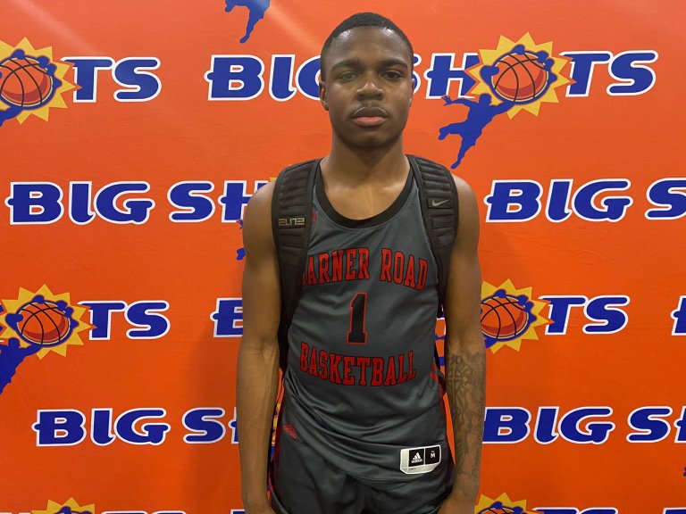 Takai Simpkins