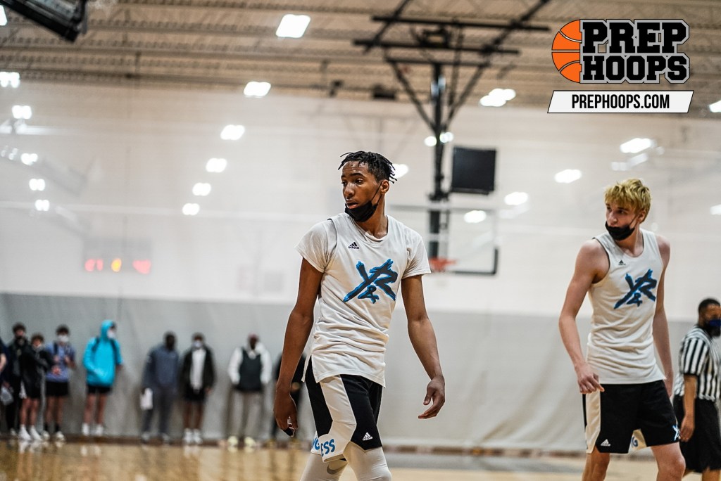 Top 2022 Illinois Wing Stock Risers