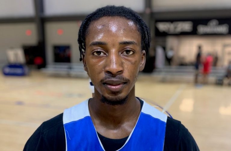 Summer Senior Stock Risers