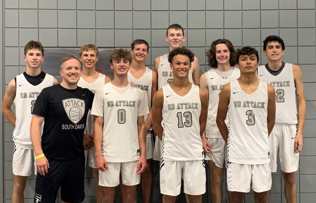 SD Attack 16U: AAU Roundup