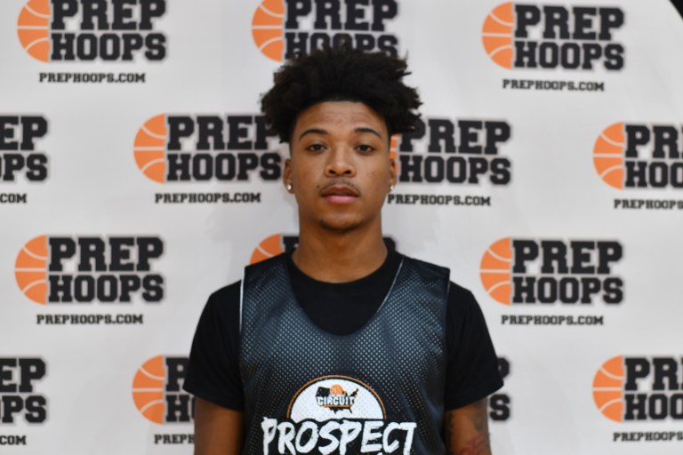 Elijah Belton