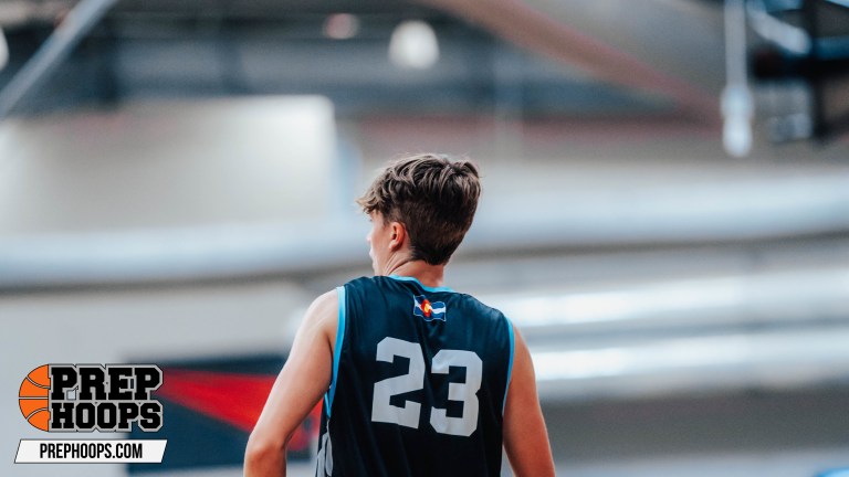 Zach Akin