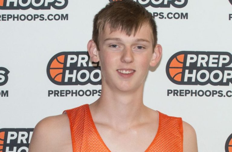 Standouts: Huron vs. Sioux Falls Lincoln