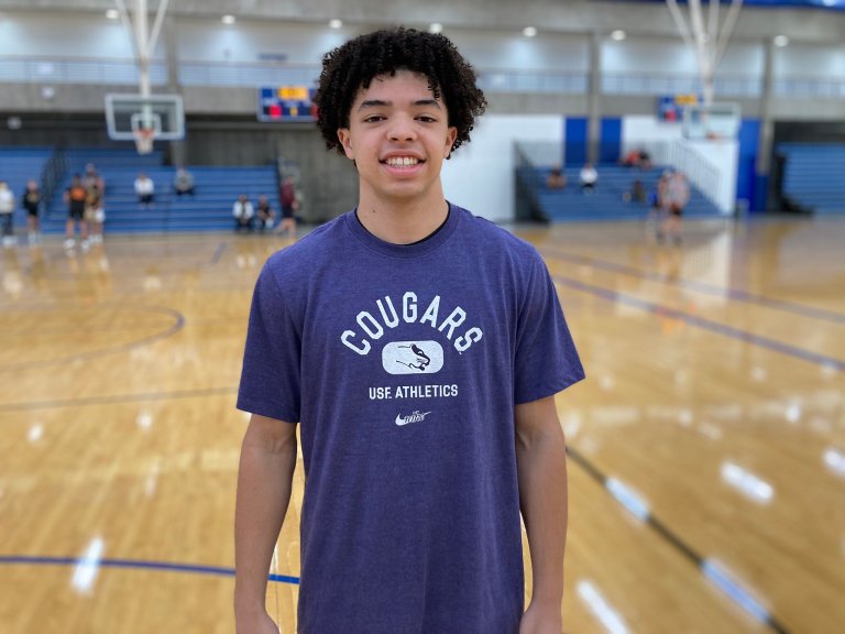 Tuesday Night Match-Up: South Suburban Clash