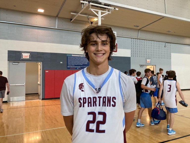 Around the State: Thursday Holiday Notebook