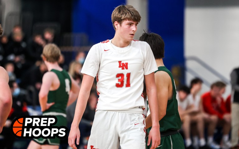 Max&#039;s Weekend Wing/Forward Standouts