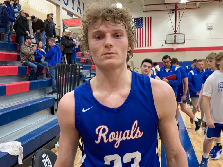 Minnesota Playoff Central: Mueller Tops 1,000, beats Hiawatha