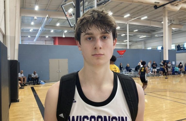 Rumble in the Rapids: Sunday&#039;s 17U Studs