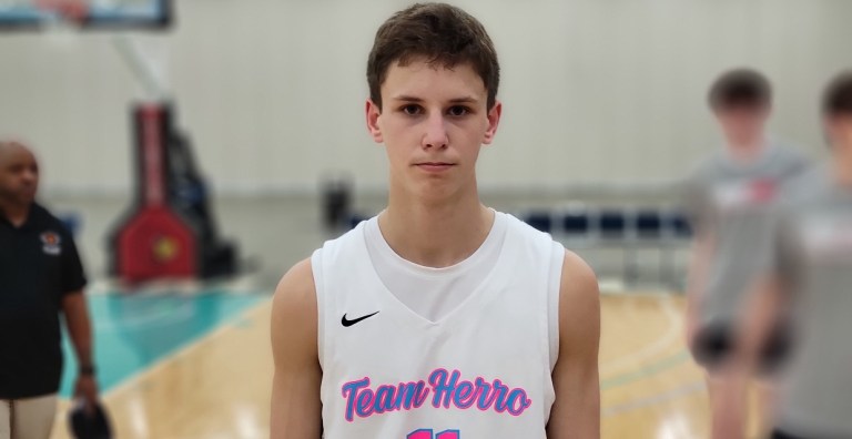 Hard Work Pays Off: 2025 Prospects Receive First Scholarships