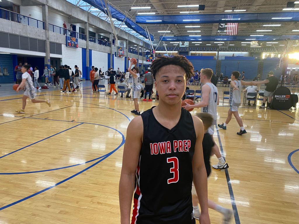 Battle At The Lakes: Night One 16U Standouts