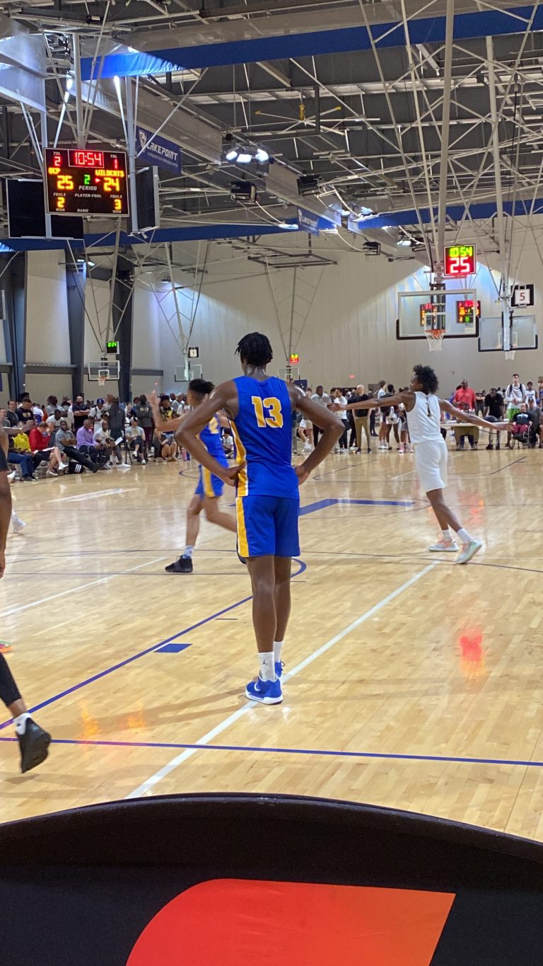 2023 PF Jayden Hastings transfers to IMG Academy