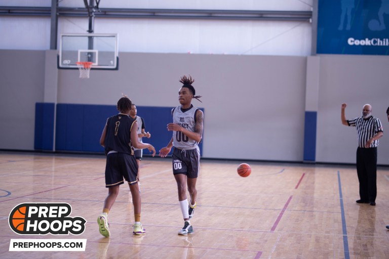 Zavion Wells