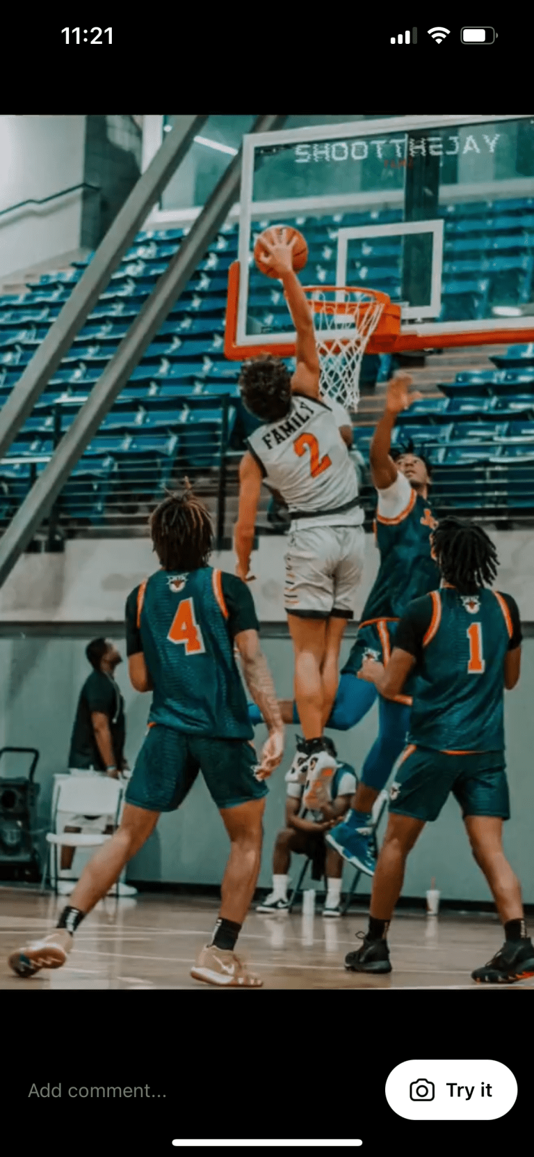 Isaia Howard