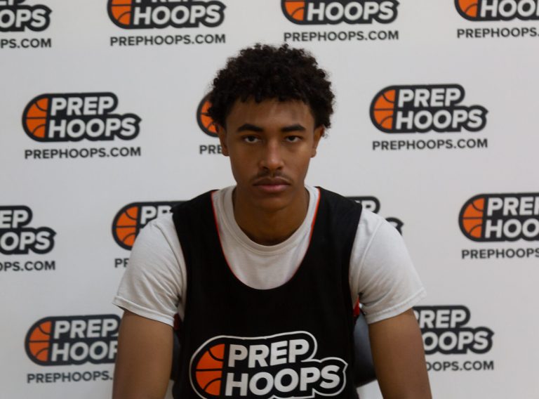 Dynamic Senior Perimeter Playmakers at the Top 250 Expo