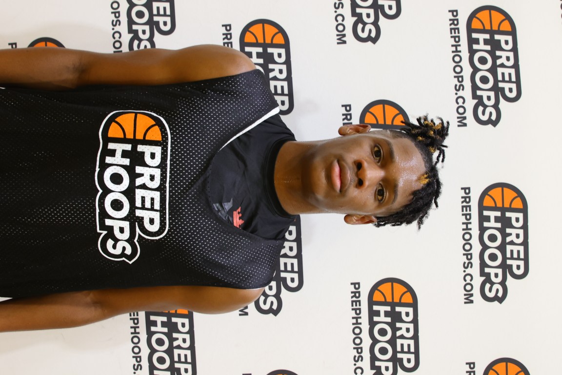 Tayler Hodgewhite