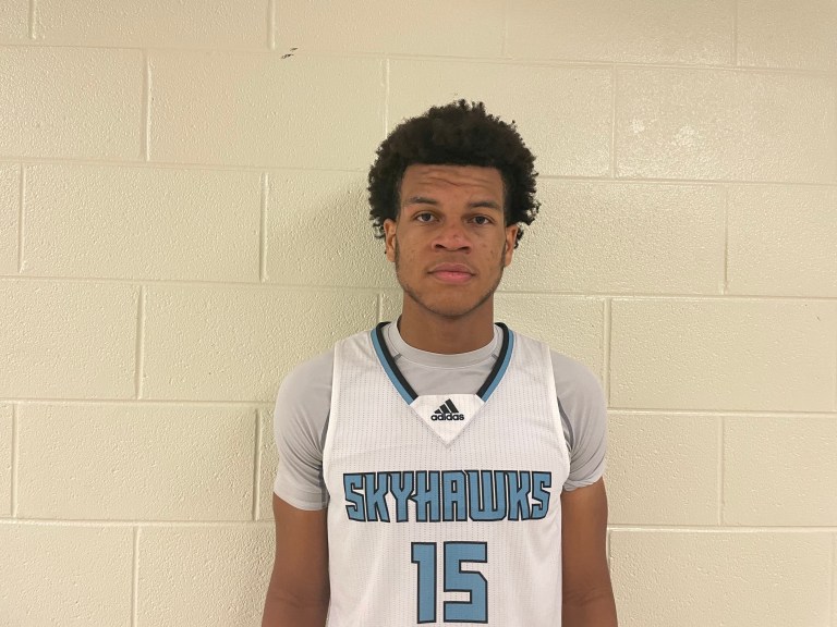 Updated 2023 Rankings: Forwards (25-16)