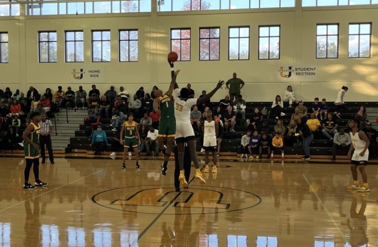 Wayde Sims Invitational: Scotlandville vs. Walker