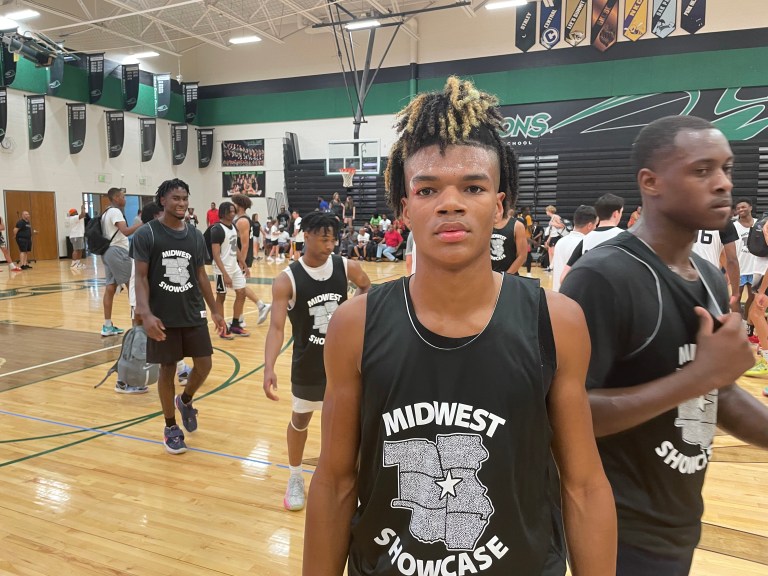 Gridiron Standouts Who Get Buckets