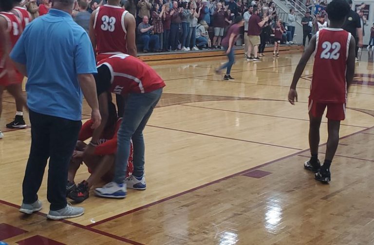 Eliminated Departing Seniors Honored