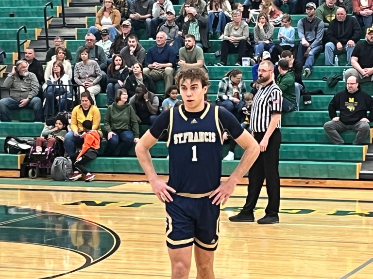 Wyatt Nausadis