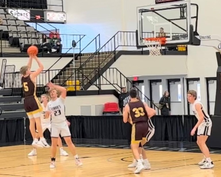 Class B: All-District 6 Team