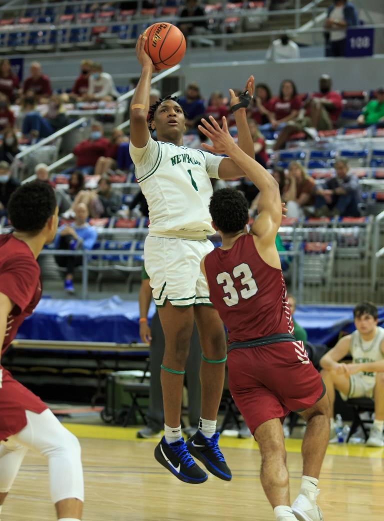 Top Senior Point Guards Coming Back in 2023/2024