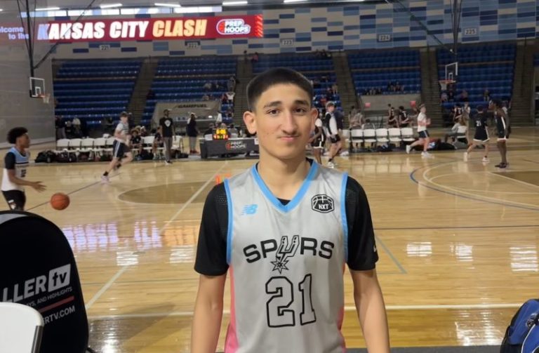 Kansas City Clash : 15u Saturday Stars
