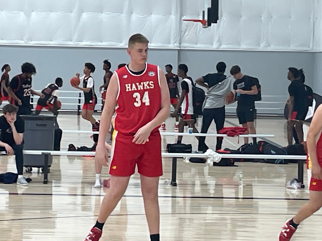 Class 1 Forwards to Watch This Season