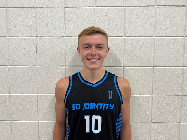 Aberdeen Roncalli @ Groton: Standouts