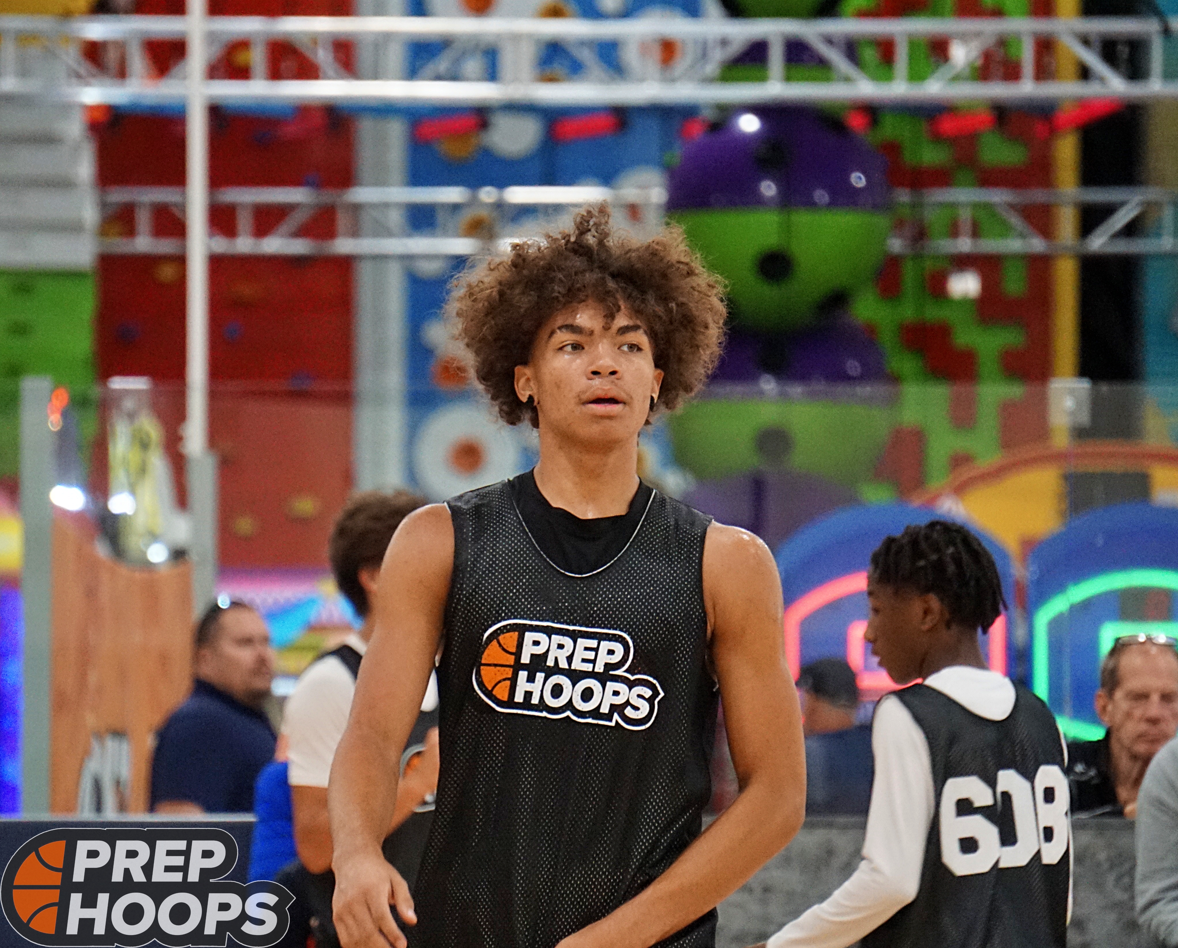 <span class="pn-tooltip pn-player-link">
        <span class="name-pointer">Top Guards from the Freshman Showcase</span>
        <span class="info-box not-prose" style="background: linear-gradient(to bottom, rgba(247,101,23, 0.95) 0%,rgba(247,101,23, 1) 100%)">
            <a href="https://prephoops.com/2023/08/top-guards-from-the-freshman-showcase/" class="link-wrap">
                                    <span class="player-img"><img src="https://prephoops.com/wp-content/uploads/sites/2/2023/08/Antwoin-Minster-2027.jpg?w=150&h=150&crop=1" alt="Top Guards from the Freshman Showcase"></span>
                
                <span class="player-details">
                    <span class="first-name">Top</span>
                    <span class="last-name">Guards from the Freshman Showcase</span>
                    <span class="measurables">
                                            </span>
                                    </span>
                <span class="player-rank">
                                                        </span>
                                    <span class="state-abbr"></span>
                            </a>

            
        </span>
    </span>
