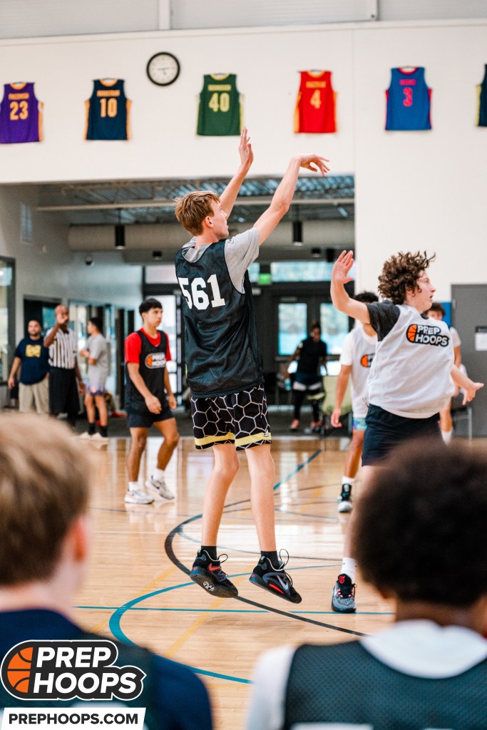 2027 Rankings: Stock-Riser Forwards