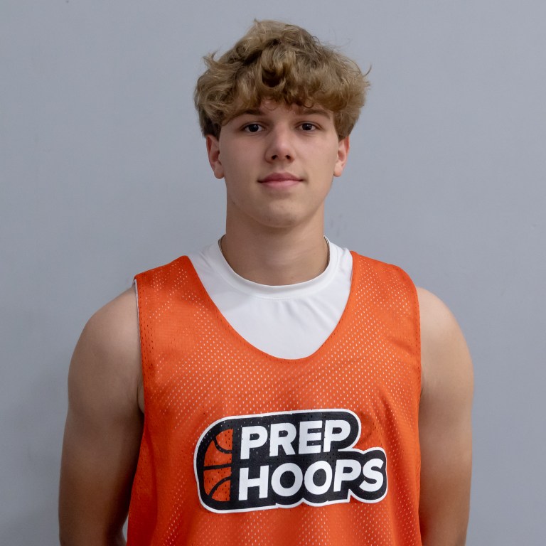 2025 Wings looking to shine during grassroots