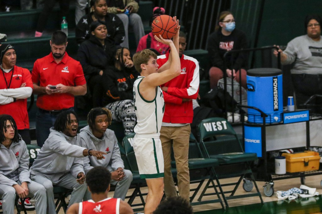 Scouting Reports: Iowa City West vs City