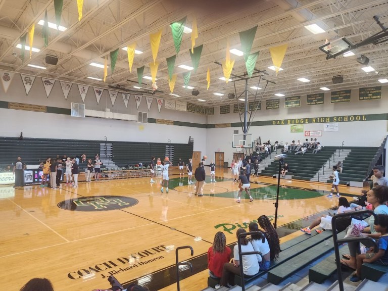 Breast Cancer Awareness Classic: Underclassmen Standouts