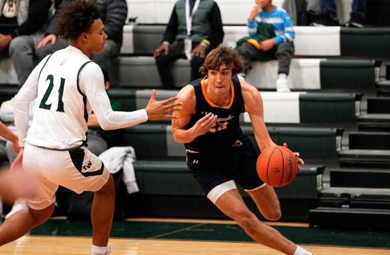 Highlights: Marquette Shoots Down Wauwatosa West