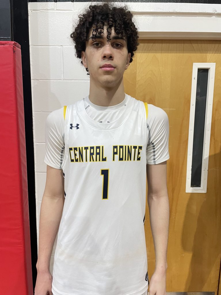 Day 1 Standouts from the SIAA Crossover