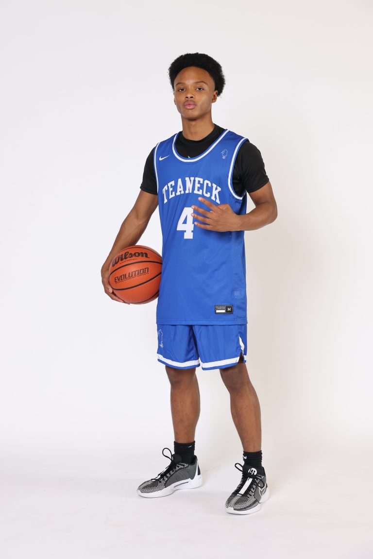 Mickell Taylor Jr
