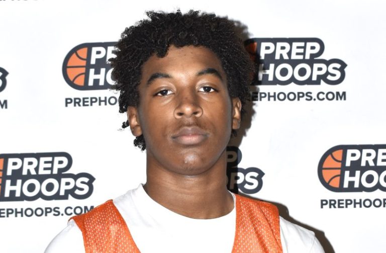 Prep Hoops BatL: Iowa United 15U Evals