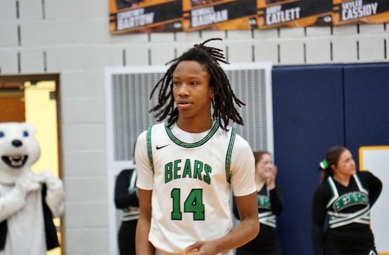 Midwest Live: Friday Guard Standouts