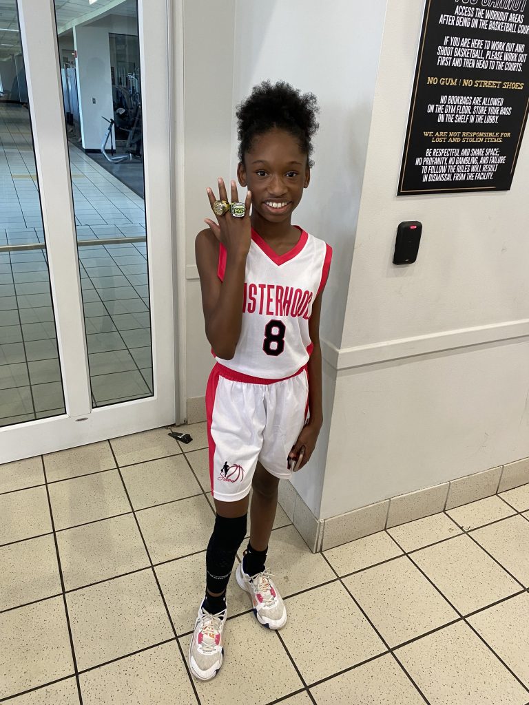 Ronniya Kight