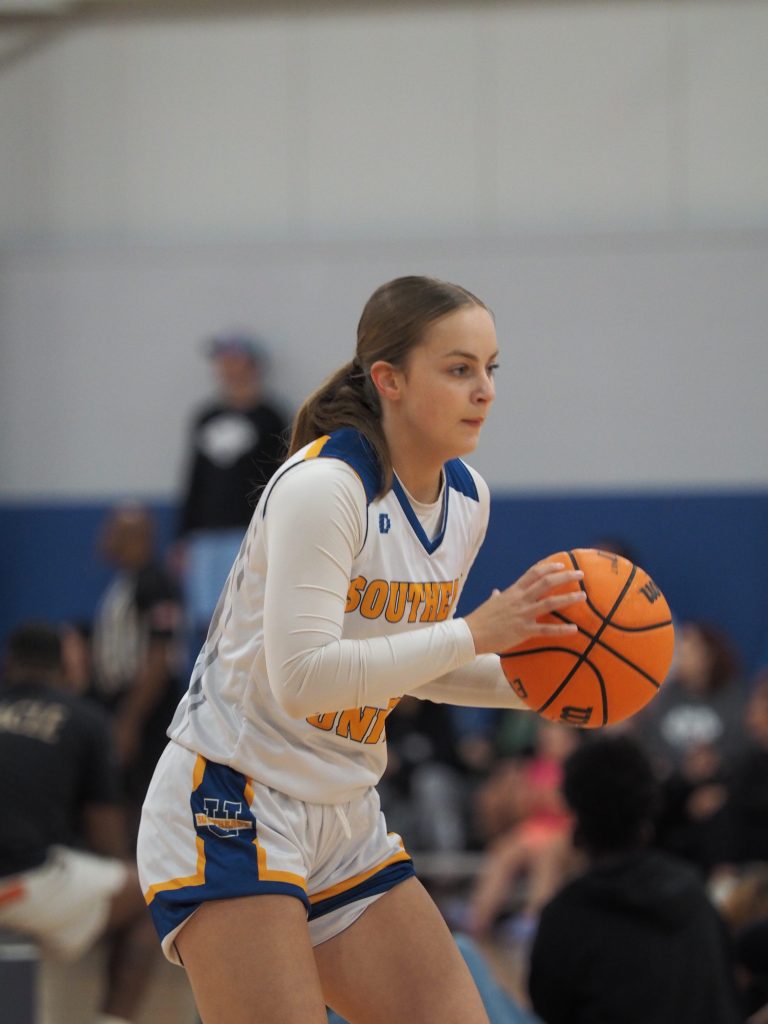Savannah Bischoff